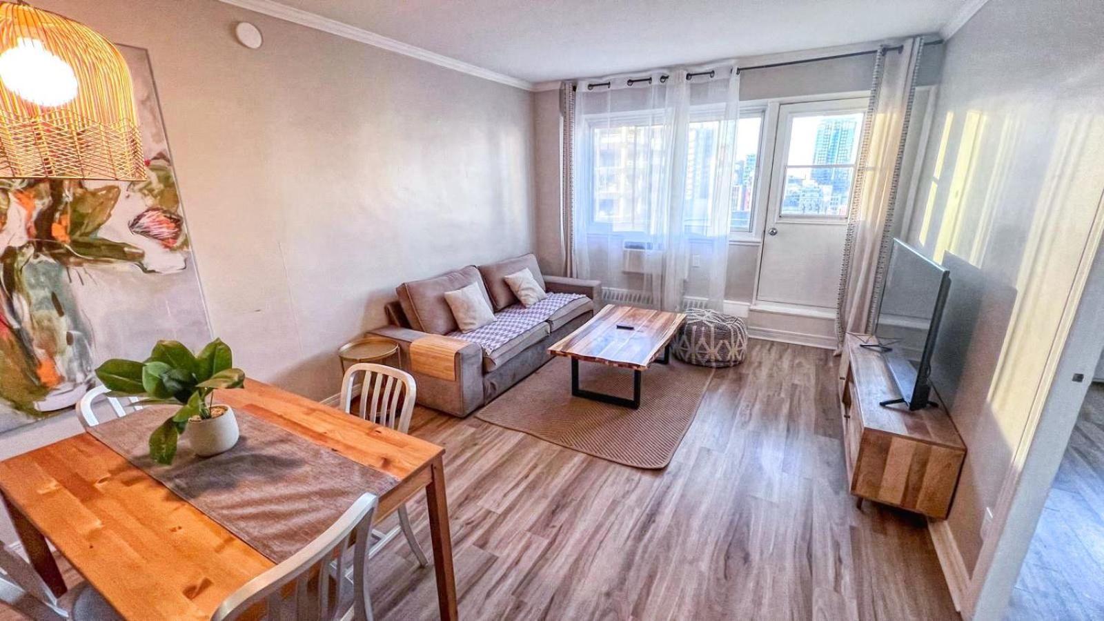 Downtown Central Residences Montreal Luaran gambar